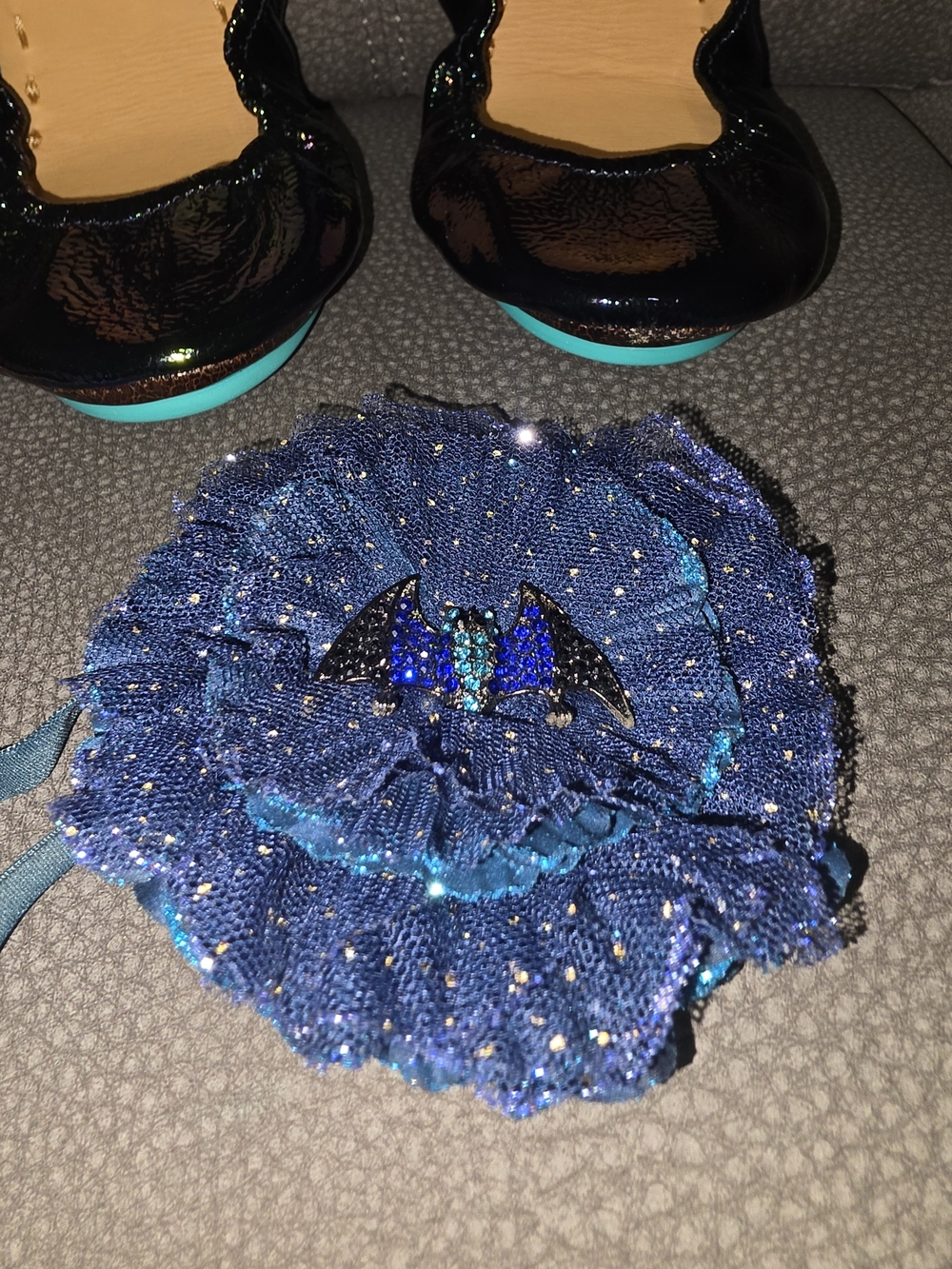 Tieks Arabian Nights Iridescent Black Ballet Flats new - Picture 3 of 5